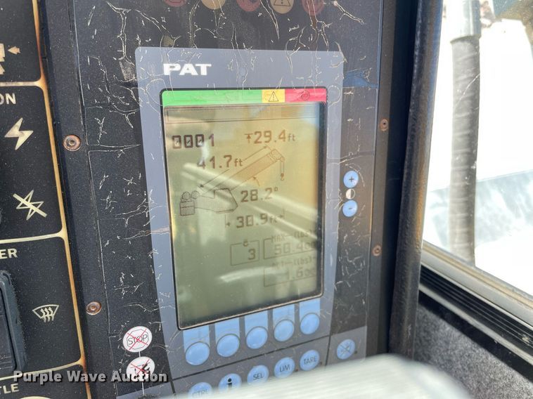 image for item MY9248 2007 Grove RT875E  crane