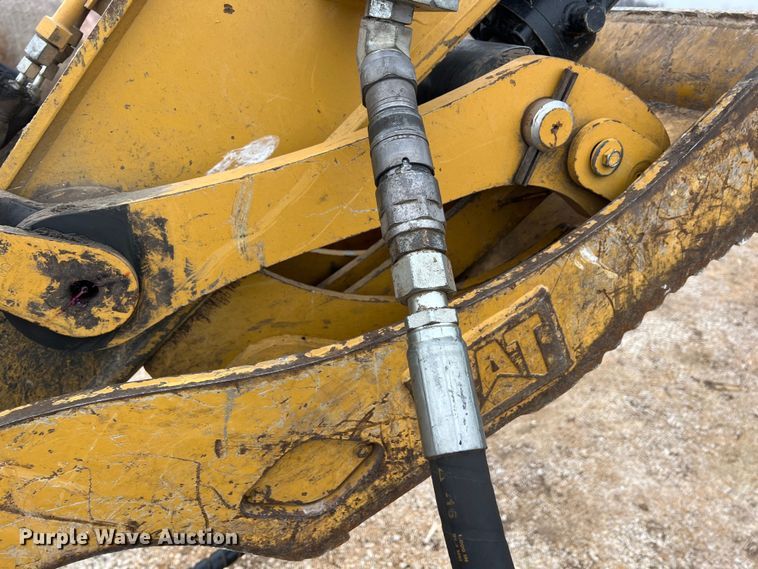 image for item MY9554 2015 Caterpillar CVP75  excavator plate compactor