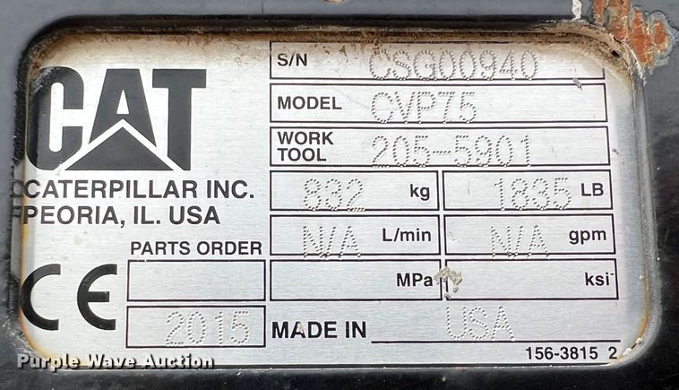 image for item MY9554 2015 Caterpillar CVP75  excavator plate compactor