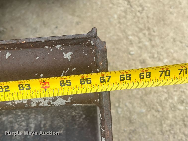 image for item MY9556 2021 John Deere 320G  skid steer loader