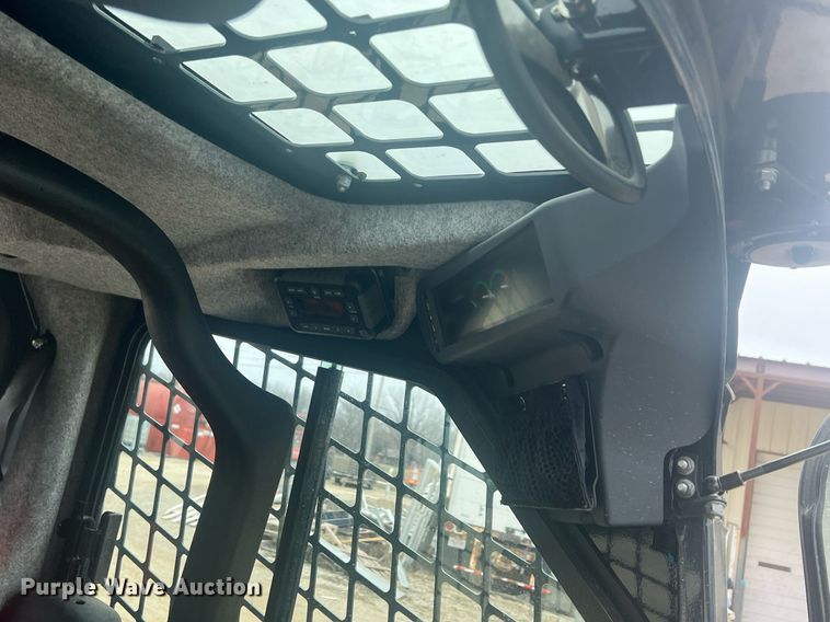 image for item MY9556 2021 John Deere 320G  skid steer loader