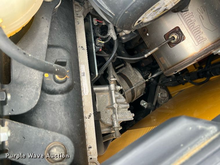 image for item MY9556 2021 John Deere 320G  skid steer loader