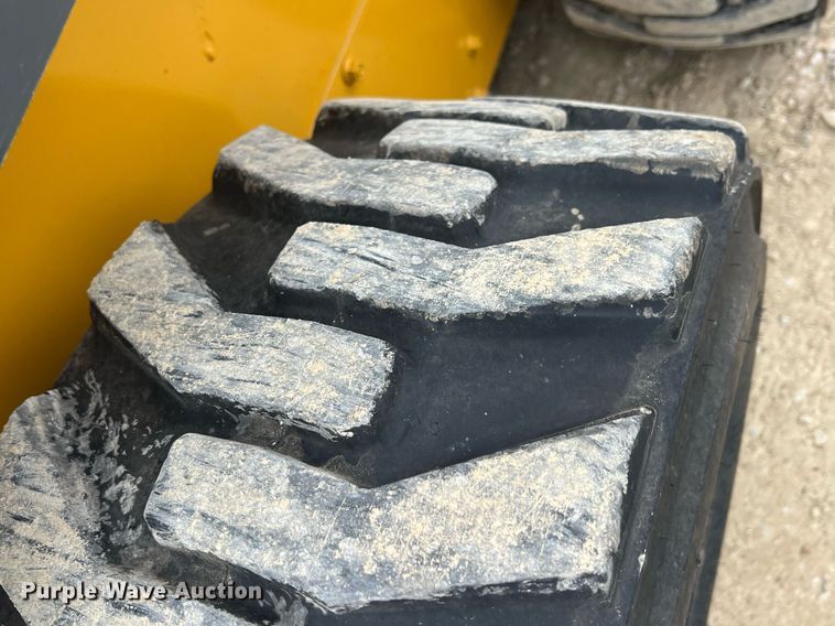 image for item MY9556 2021 John Deere 320G  skid steer loader