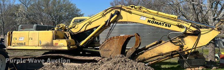 image for item MY9570 1999 Komatsu PC300LC  excavator