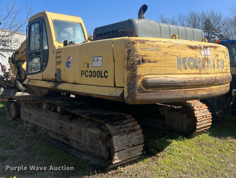 image for item MY9570 1999 Komatsu PC300LC  excavator