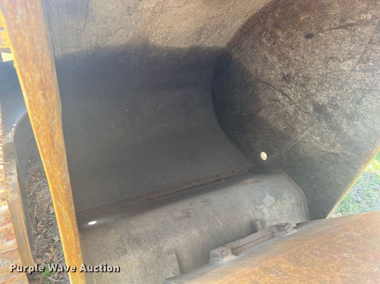 image for item MY9570 1999 Komatsu PC300LC  excavator