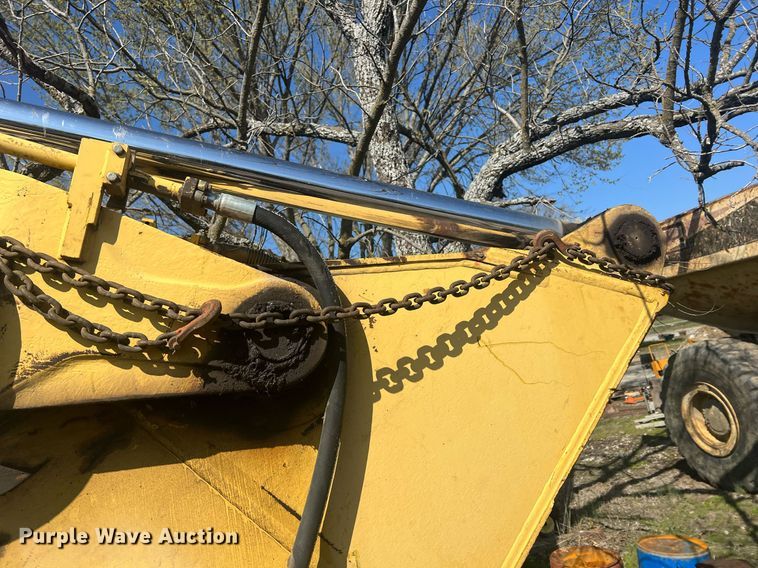 image for item MY9570 1999 Komatsu PC300LC  excavator