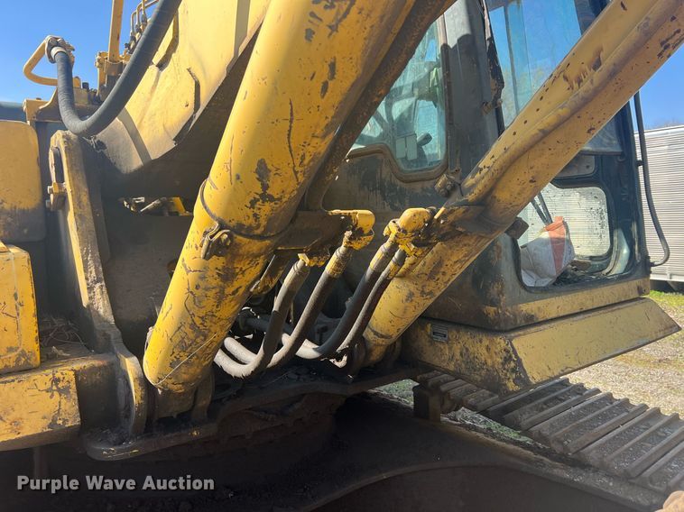 image for item MY9570 1999 Komatsu PC300LC  excavator