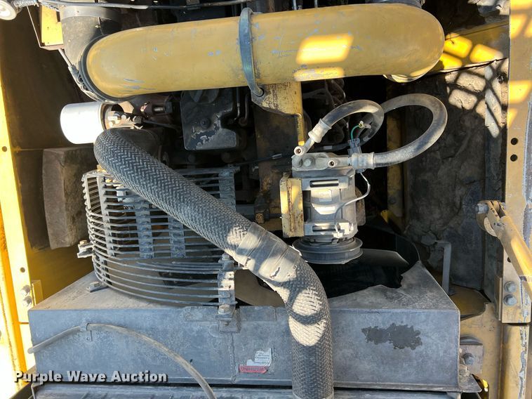 image for item MY9570 1999 Komatsu PC300LC  excavator