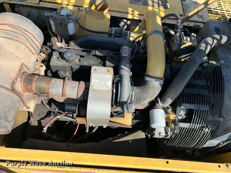 image for item MY9570 1999 Komatsu PC300LC  excavator