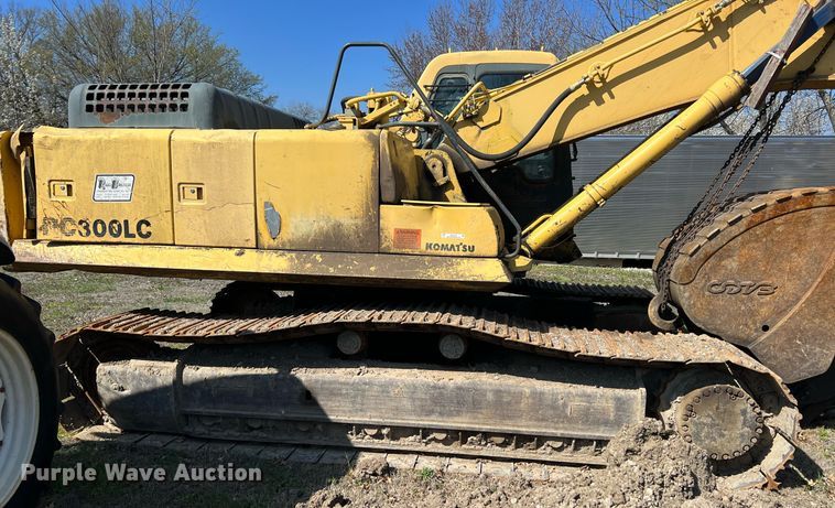 image for item MY9570 1999 Komatsu PC300LC  excavator