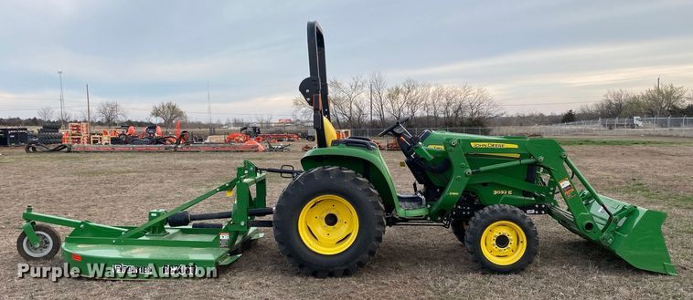 image for item DL7093 2017 John Deere 3032E  MFWD tractor