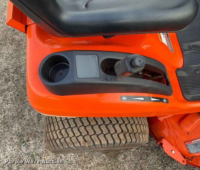 image for item DL7094 2016 Kubota T2380  lawn mower
