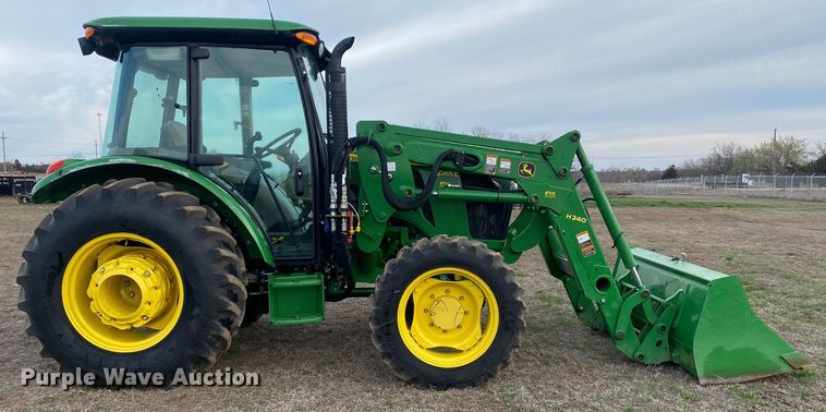 image for item DL7095 2017 John Deere 5065E  MFWD tractor
