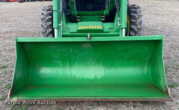 image for item DL7095 2017 John Deere 5065E  MFWD tractor