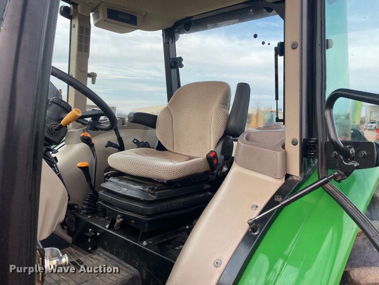 image for item DL7095 2017 John Deere 5065E  MFWD tractor