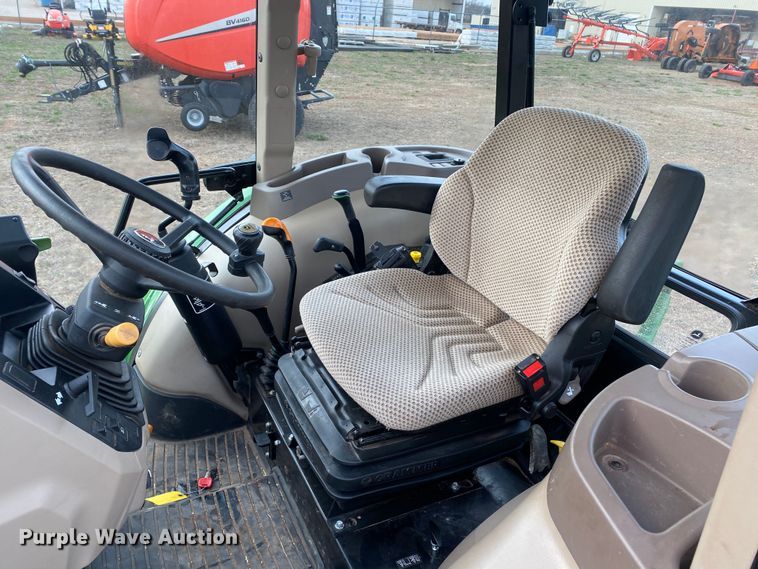 image for item DL7095 2017 John Deere 5065E  MFWD tractor