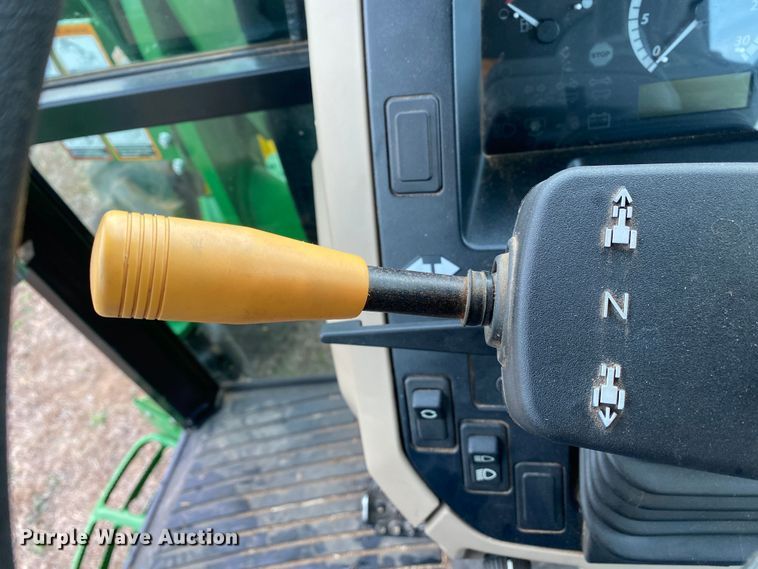 image for item DL7095 2017 John Deere 5065E  MFWD tractor