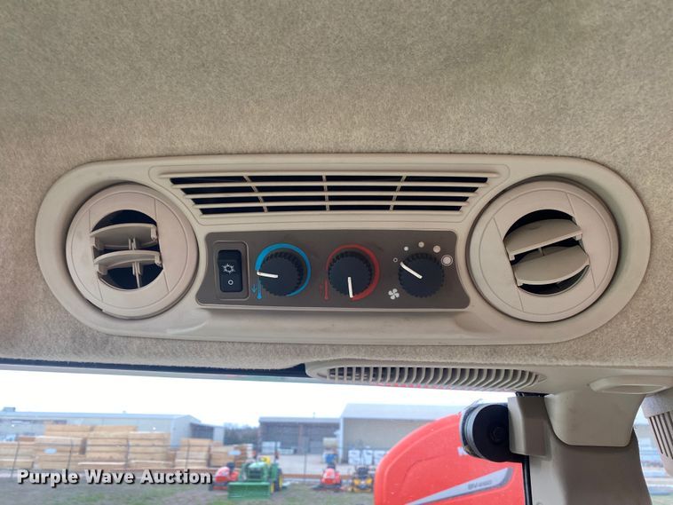 image for item DL7095 2017 John Deere 5065E  MFWD tractor