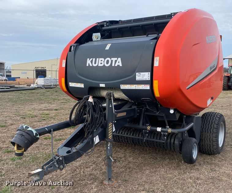 image for item DL7096 2015 Kubota BV4160 round baler