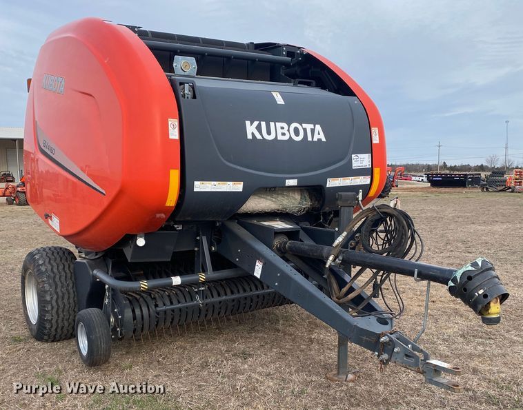 image for item DL7096 2015 Kubota BV4160 round baler