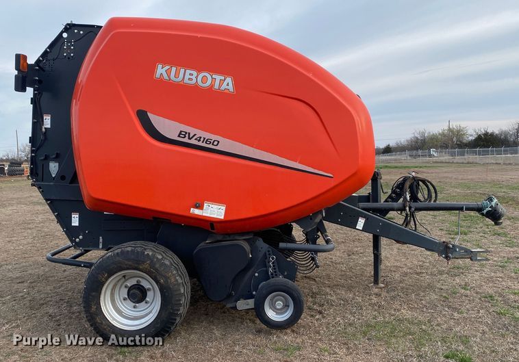 image for item DL7096 2015 Kubota BV4160 round baler