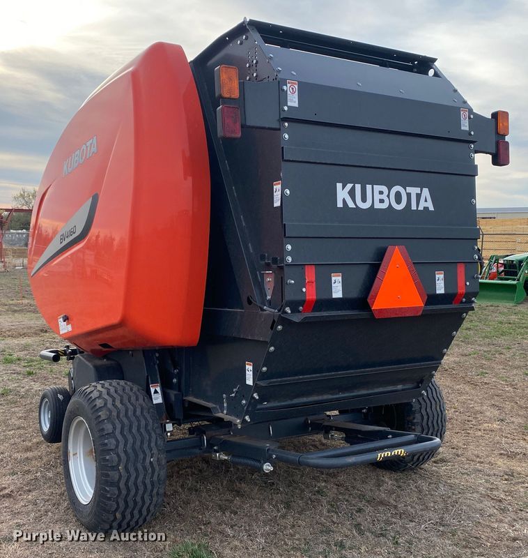 image for item DL7096 2015 Kubota BV4160 round baler