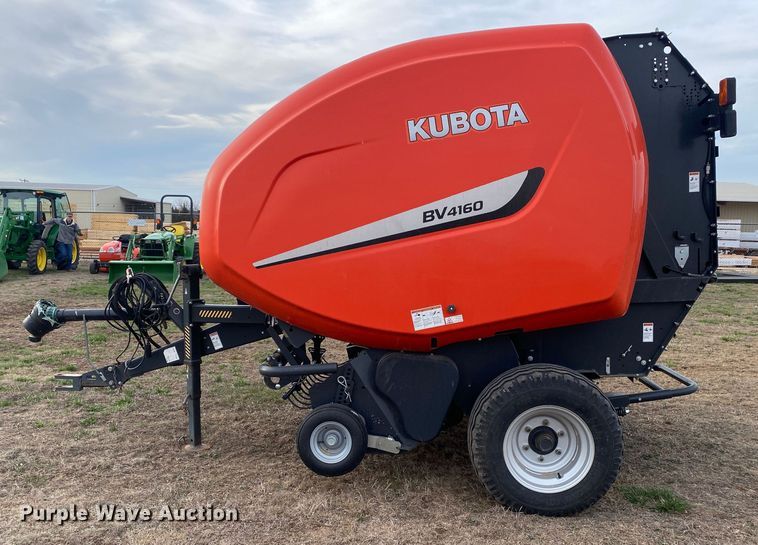 image for item DL7096 2015 Kubota BV4160 round baler