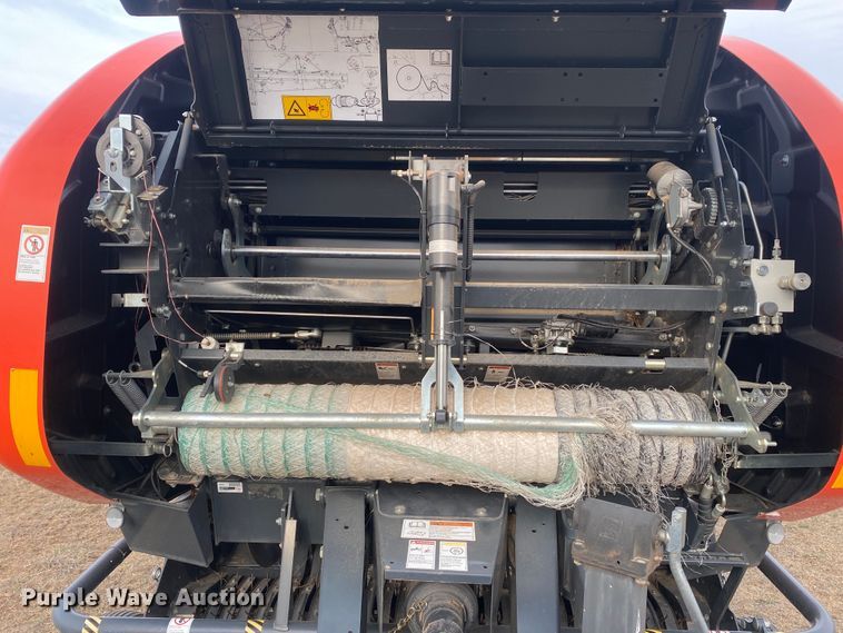 image for item DL7096 2015 Kubota BV4160 round baler