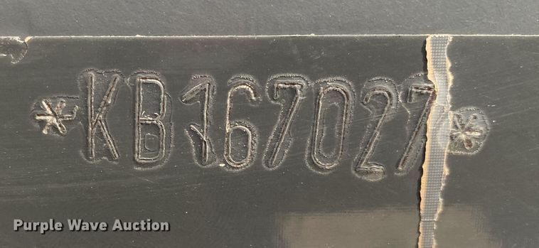 image for item DL7096 2015 Kubota BV4160 round baler