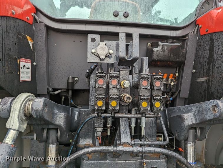 image for item LF9719 2014 McCormick TTX230  MFWD tractor