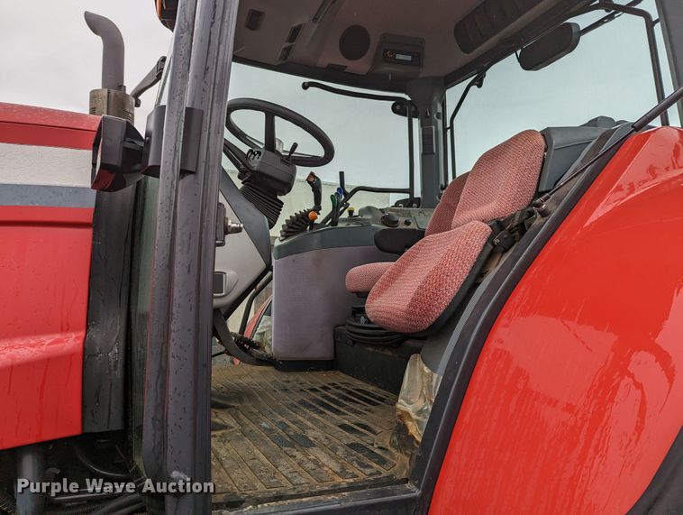 image for item LF9719 2014 McCormick TTX230  MFWD tractor