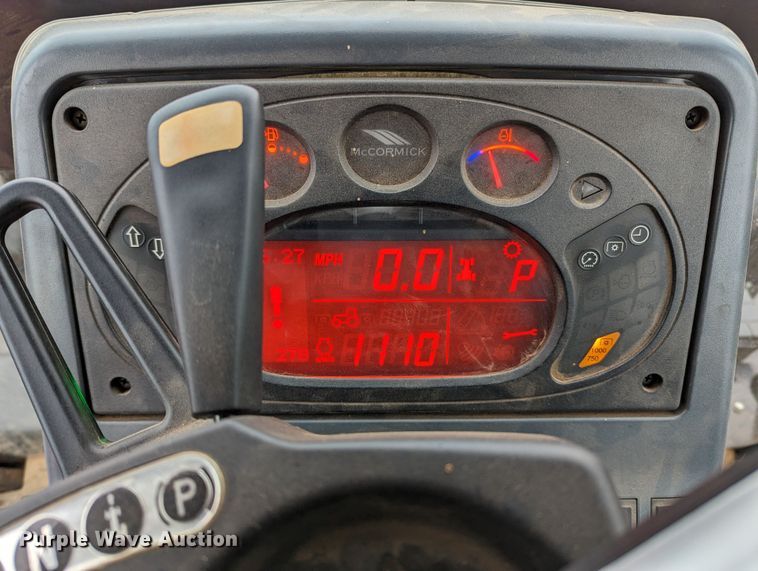 image for item LF9719 2014 McCormick TTX230  MFWD tractor