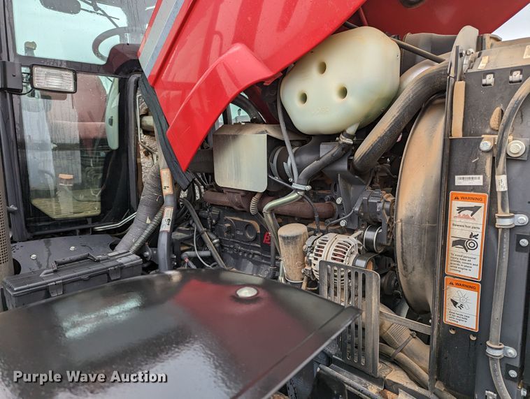 image for item LF9719 2014 McCormick TTX230  MFWD tractor