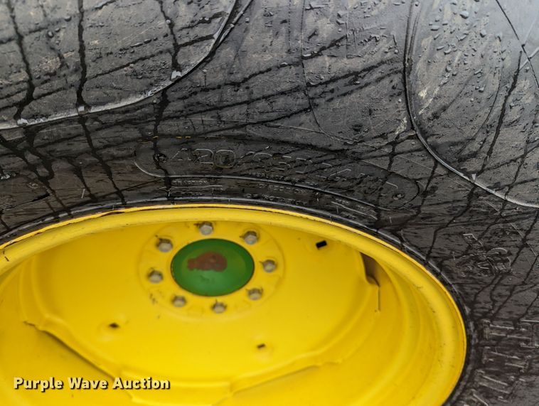 image for item LF9720 2018 John Deere 4052R  MFWD tractor