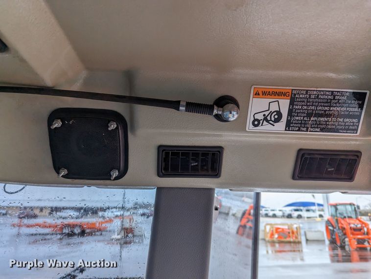 image for item LF9721 2003 Kubota L5030D  MFWD tractor