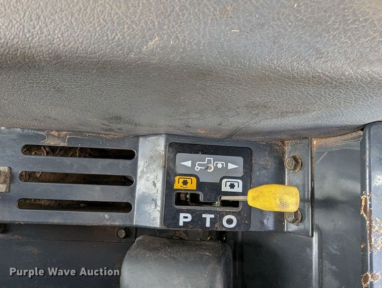 image for item LF9721 2003 Kubota L5030D  MFWD tractor