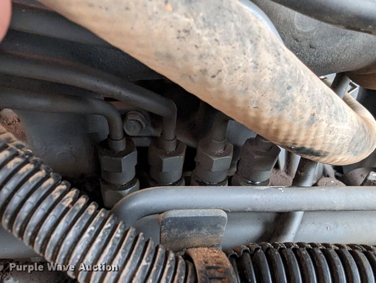 image for item LF9721 2003 Kubota L5030D  MFWD tractor