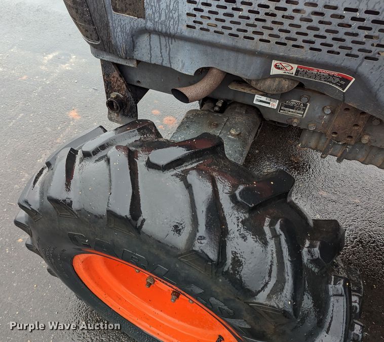 image for item LF9721 2003 Kubota L5030D  MFWD tractor