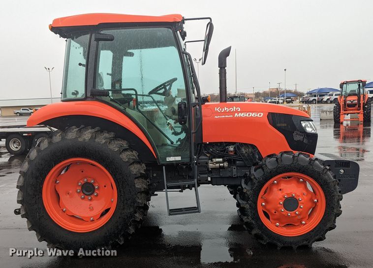 image for item LF9722 2021 Kubota M6060D  MFWD tractor