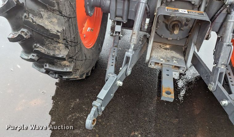 image for item LF9722 2021 Kubota M6060D  MFWD tractor