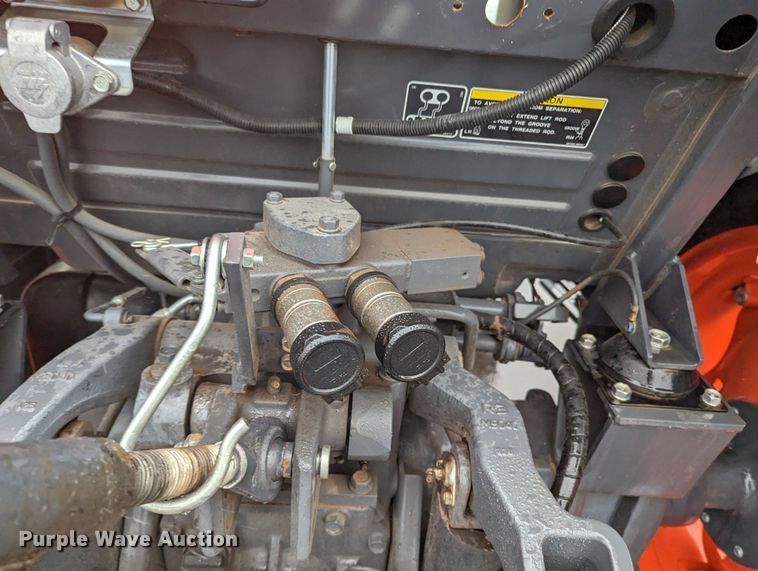 image for item LF9722 2021 Kubota M6060D  MFWD tractor