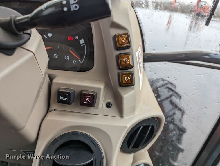 image for item LF9722 2021 Kubota M6060D  MFWD tractor