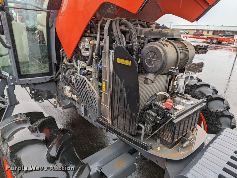 image for item LF9722 2021 Kubota M6060D  MFWD tractor