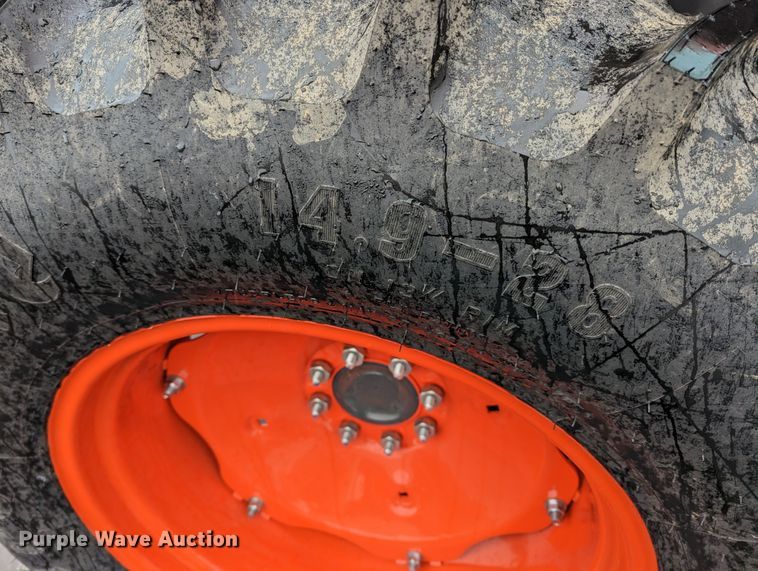 image for item LF9722 2021 Kubota M6060D  MFWD tractor