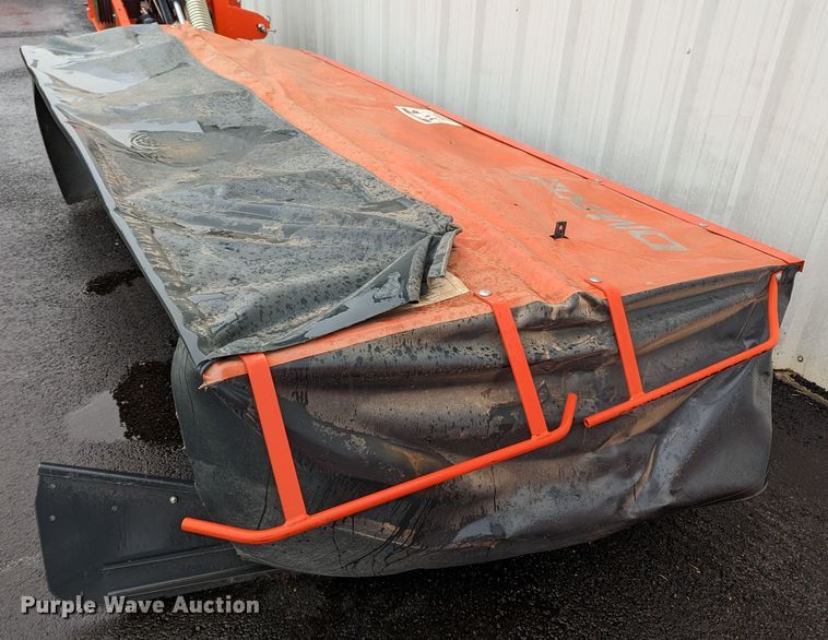 image for item LF9723 2020 Kubota DM2028  disc mower