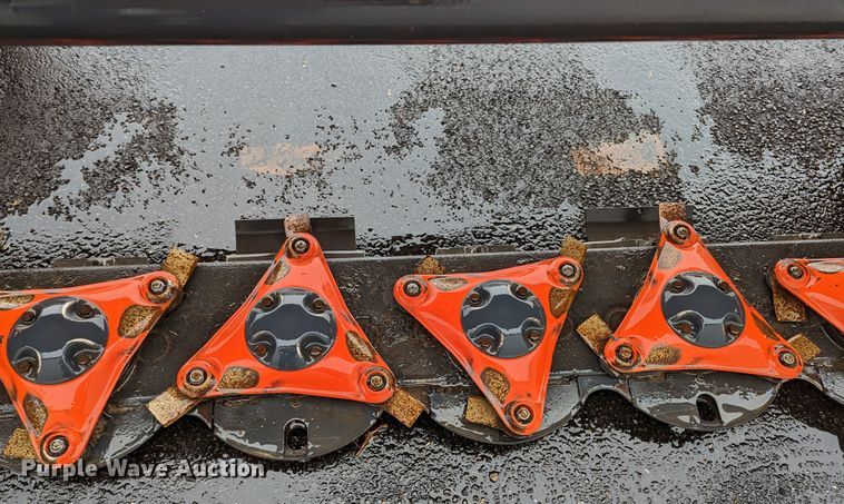 image for item LF9723 2020 Kubota DM2028  disc mower