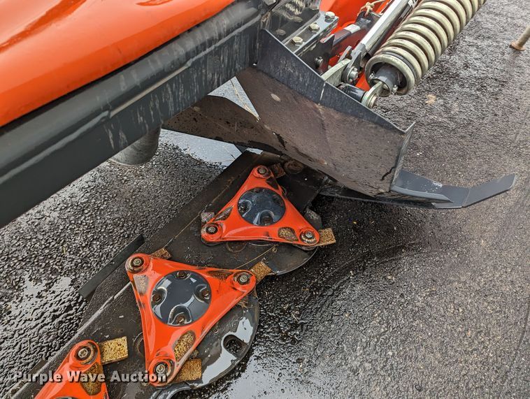 image for item LF9723 2020 Kubota DM2028  disc mower