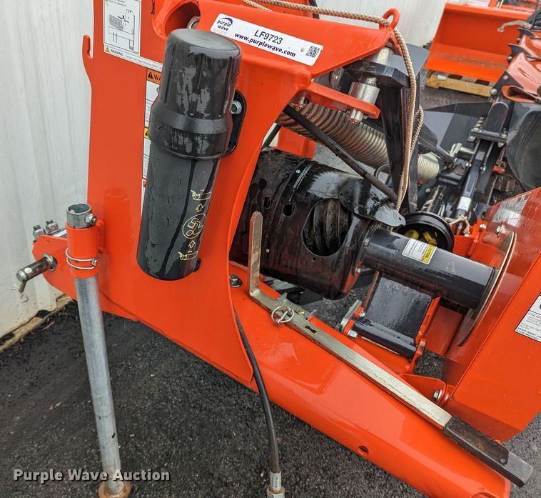 image for item LF9723 2020 Kubota DM2028  disc mower