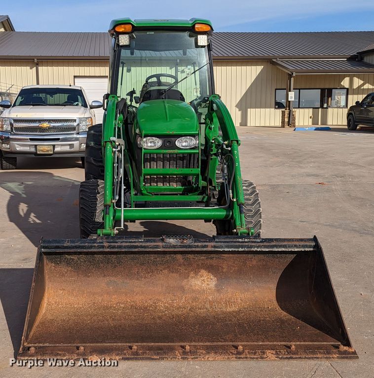 image for item LF9753 John Deere 4520  MFWD tractor